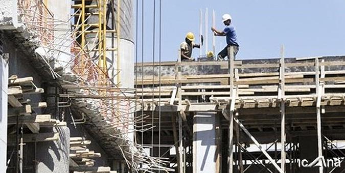 دولت لایحه‌ای برای خانه‌دار شدن کارگران به مجلس ارائه کند