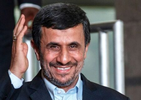 احمدی‌نژاد بزودی اعلام کاندیداتوری می‌کند