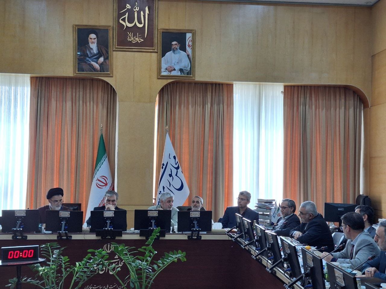 تحلیل تحولات لبنان در کمیسیون امنیت ملی با حضور نماینده ویژه وزیر خارجه