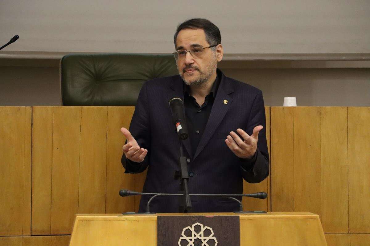 ادبیات مقاومت، فریاد رسای حق طلبی و بیداری است