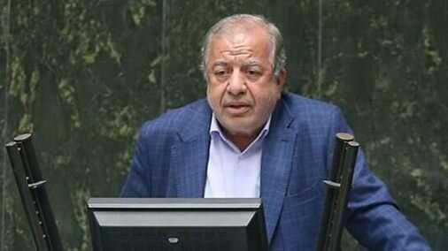 پروانه فعالیت پزشکان دریافتکننده زیرمیزی باید لغو شود/ هیچ توجیهی برای دریافت وجه خارج از تعرفه از بیماران وجود ندارد