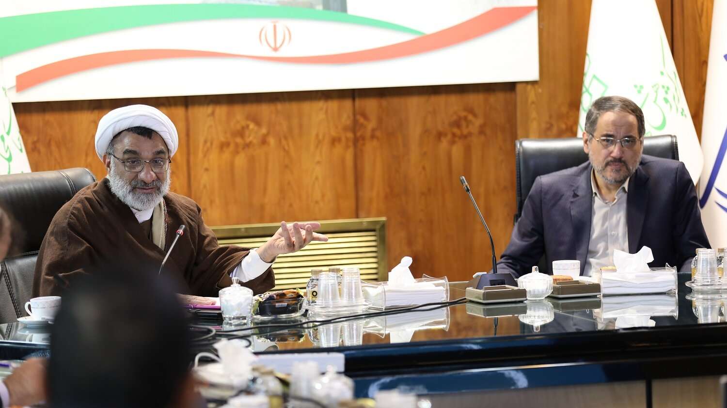 نگاهداری: تقویت هویت جمعی مشترک برای موفقیت سیاست گذاری های اجتماعی لازم است/ خسروپناه: ارتقای ساختار سازمان اجتماعی کشور ضروری است