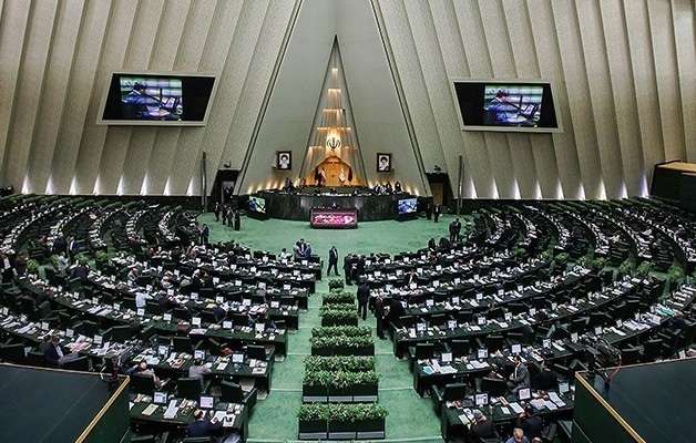 تعیین نحوه برداشت حقالعمل جایگاههای عرضه فرآوردههای نفتی