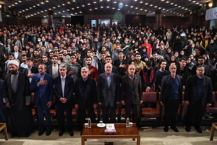 آغازمراسم بزرگداشت روز دانشجو با حضور قالیباف