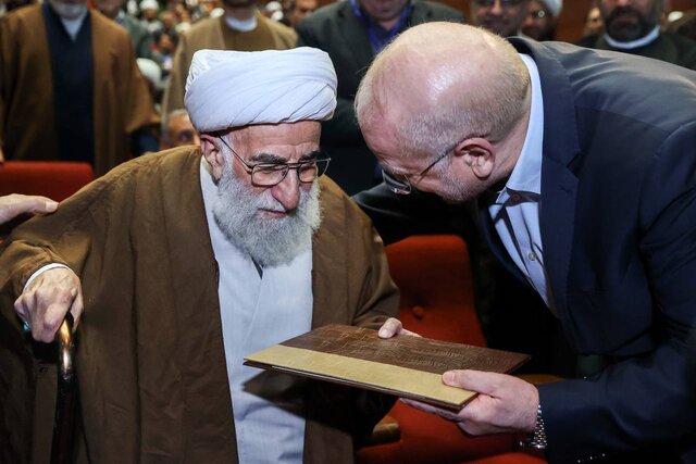 قالیباف از چهار دهه خدمات آیتالله جنتی تجلیل کرد