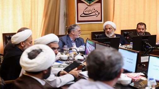 جشنواره فیلم فجر باید نماد فرهنگ ایرانی-اسلامی باشد