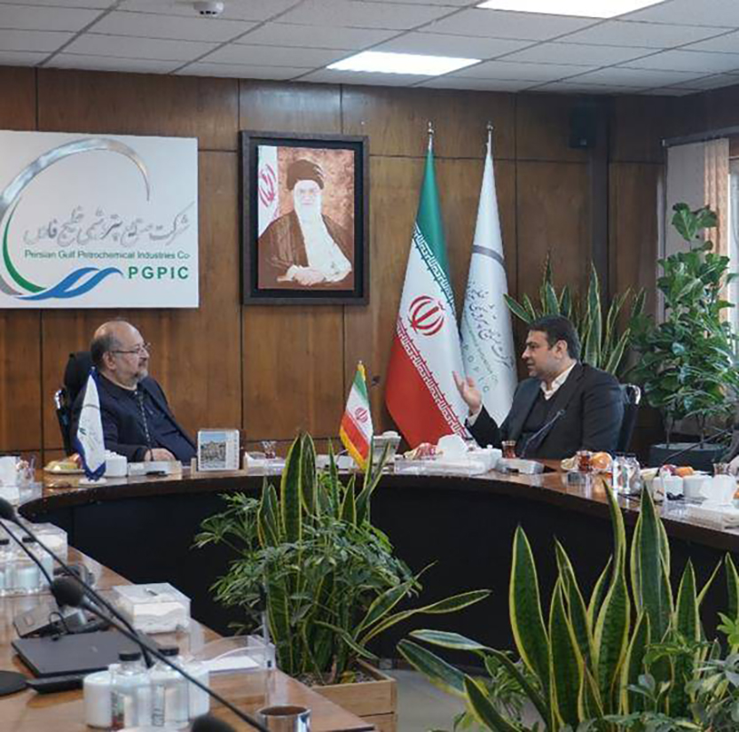 افزایش سطح همکاریهای بانک ملی ایران و هلدینگ خلیجفارس