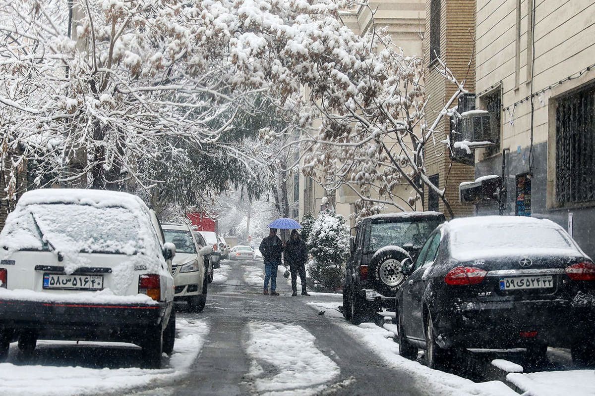 احتمال تعطیلی مدارس و ادارات تهران یکشنبه ۵ اسفند ۱۴۰۳