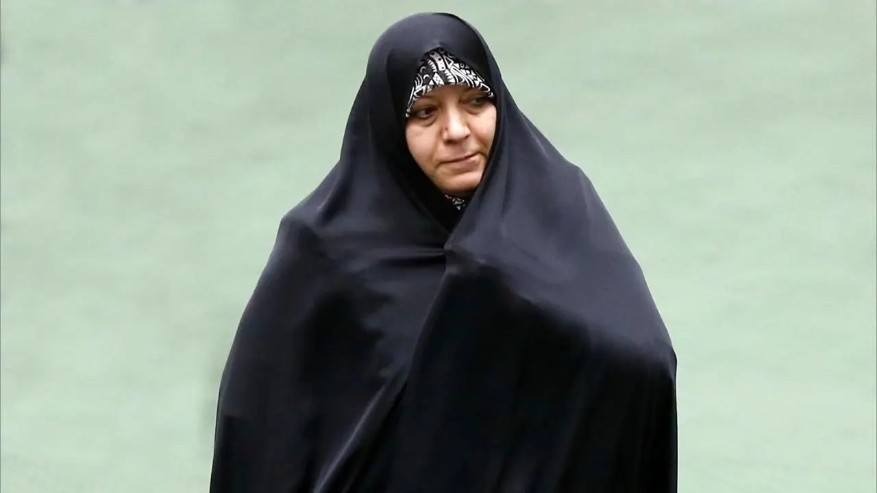 وزارت اطلاعات ادعای دریافت پول برای برگزاری تحصن درباره قانون حجاب را بررسی کند