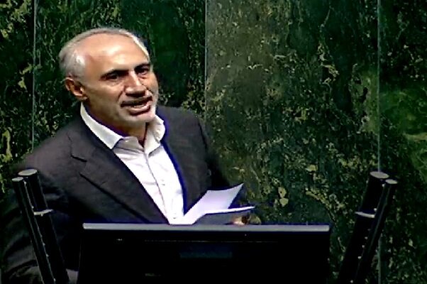 عرضه پروژههای نفتی به ارزش ۱۵۰ میلیارد دلار در همایش بینالمللی نفت