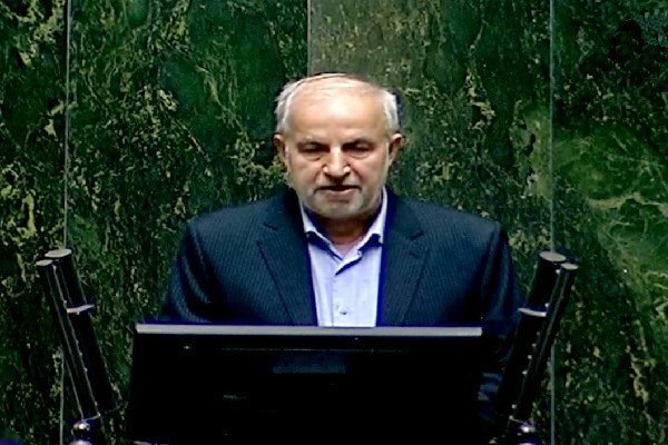 کمک به مردم، کمک به نظام است؛ خنثیسازی تحریم تنها با تولید ممکن است