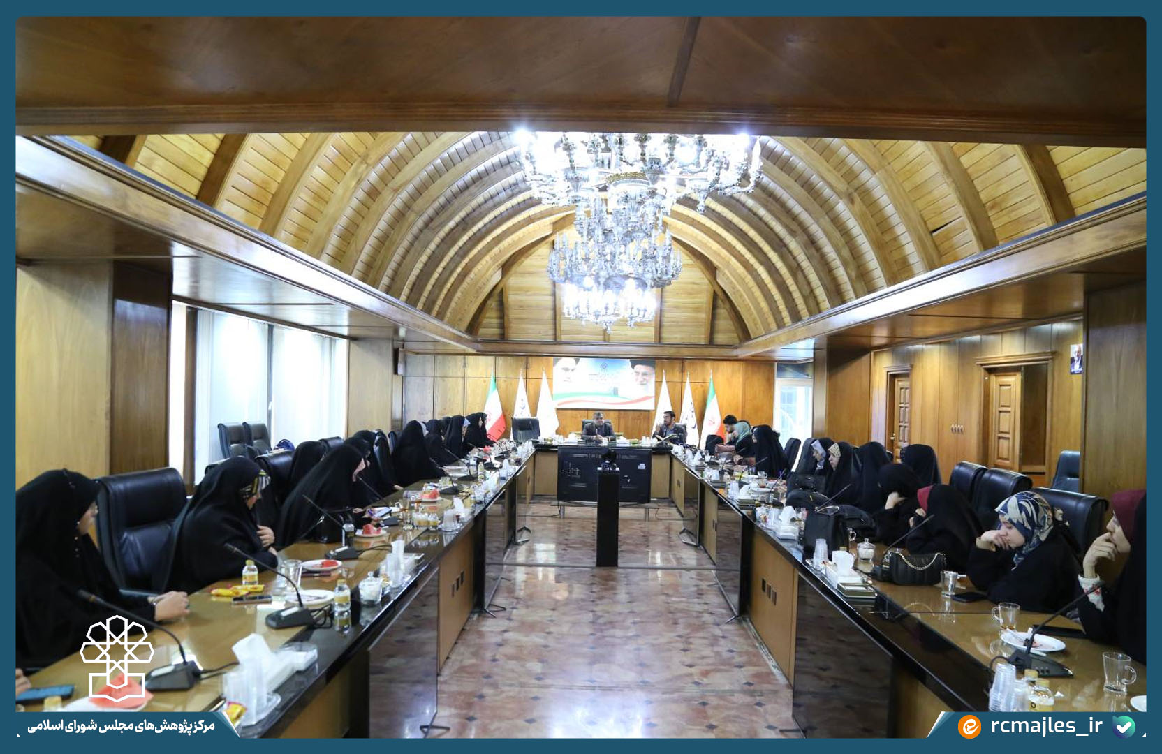 مرکز پژوهش های مجلس حلقه اتصال نخبگان با نظام حکمرانی و قانونگذاری است