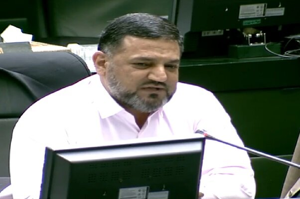 ضرورت تبدیل وضعیت نیروهای خدمات آموزشی