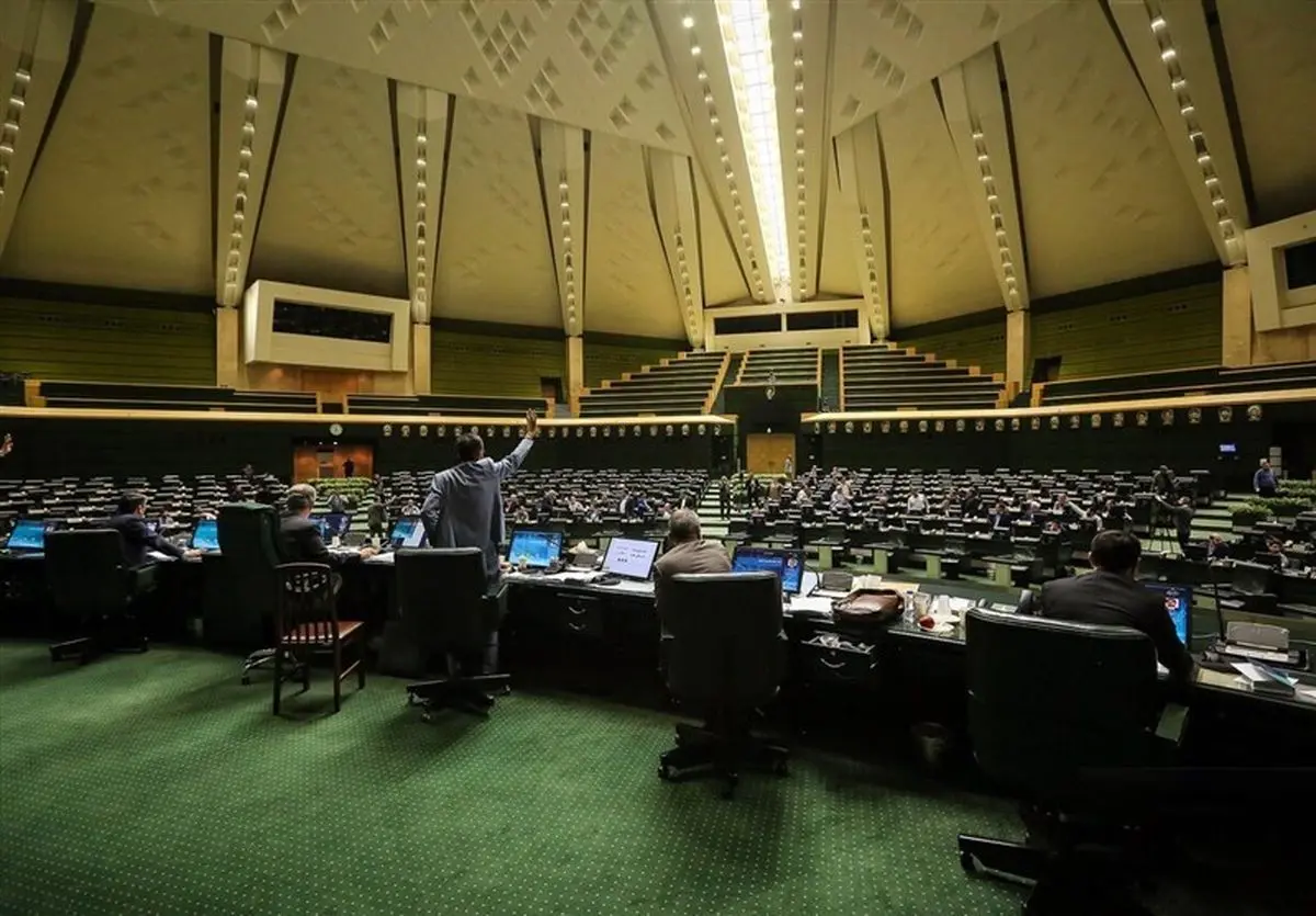 اعلام اسامی ۲۲ گزینه دبیری هیئت رئیسه مجلس