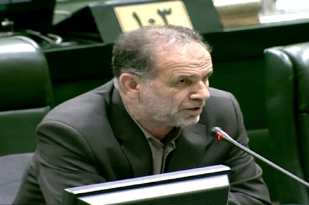 وام ازدواج جوانان همچنان در بانکها معطل مانده است