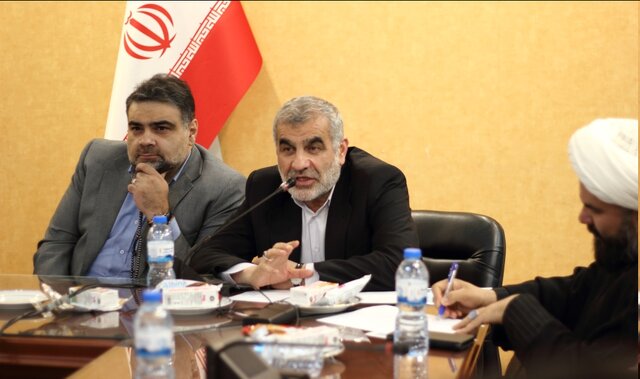 انقلاب نباید تنها در صورتی مورد پذیرش باشد که نفع شخصی داشته باشد