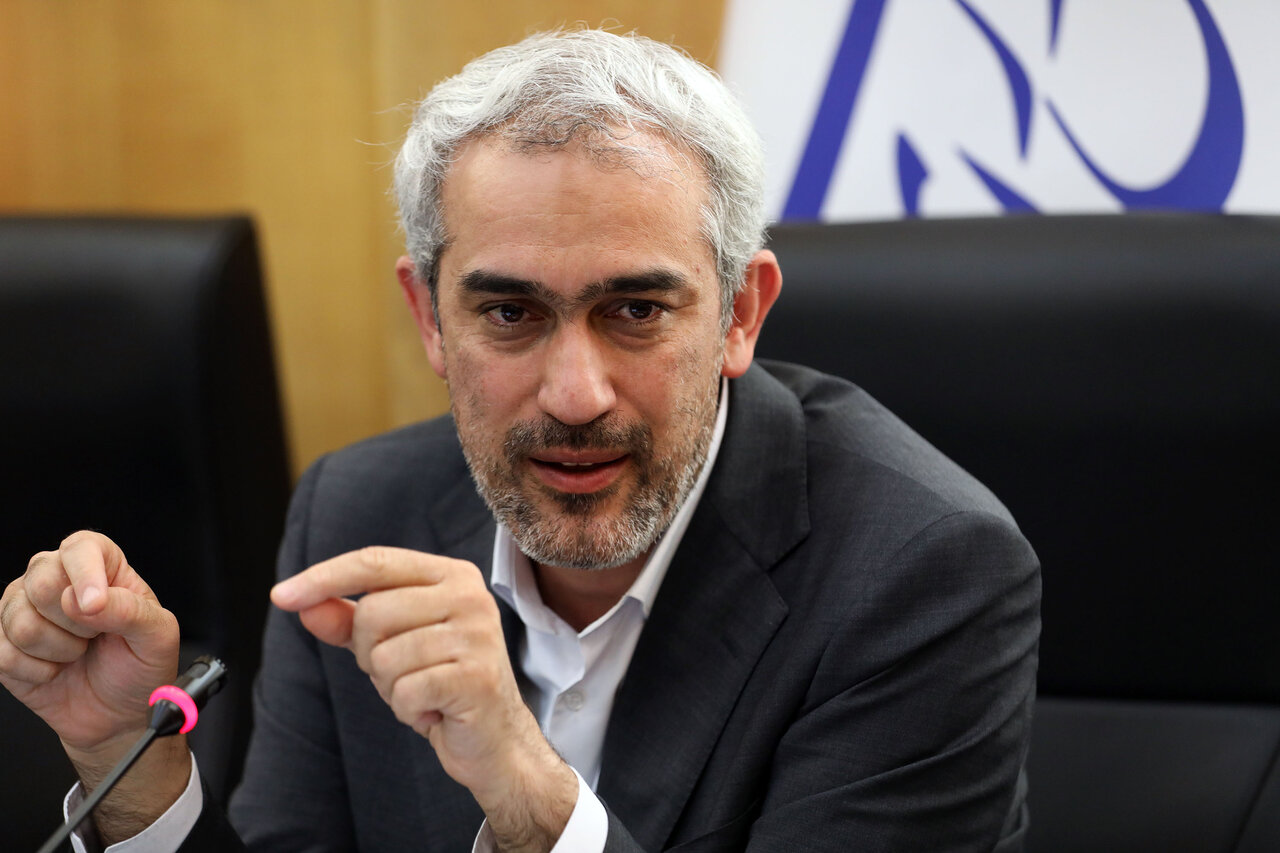 دغدغه اصلی نمایندگان مجلس، رسیدگی به مشکلات اقتصادی مردم پس از جنگ است