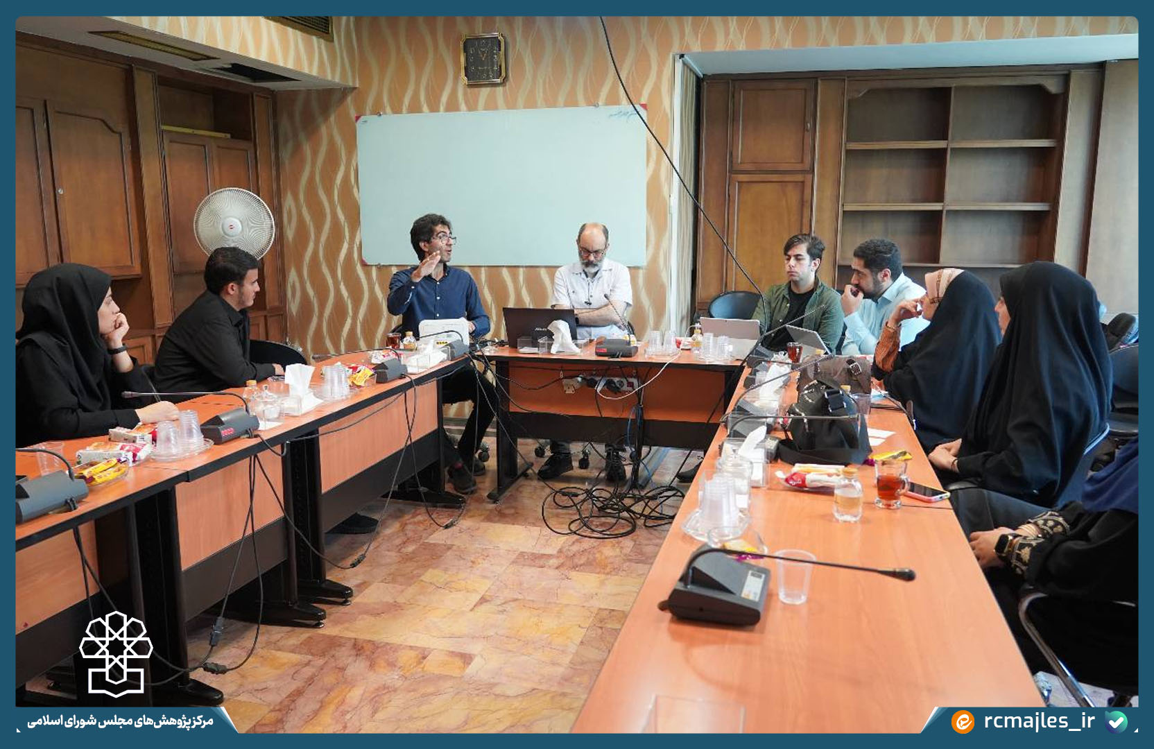 پیوند هنر با سیاست گذاری، دیدگاه های ناکارآمدِ فرهنگی را حذف می کند/ تصویرسازی، زبان مشترک همه فرهنگ ها