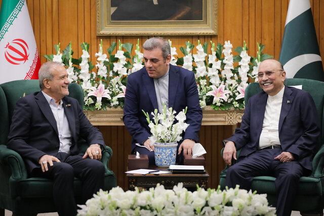 سفر رئیس‌جمهور به پاکستان در امتداد دیپلماسی همسایگی است