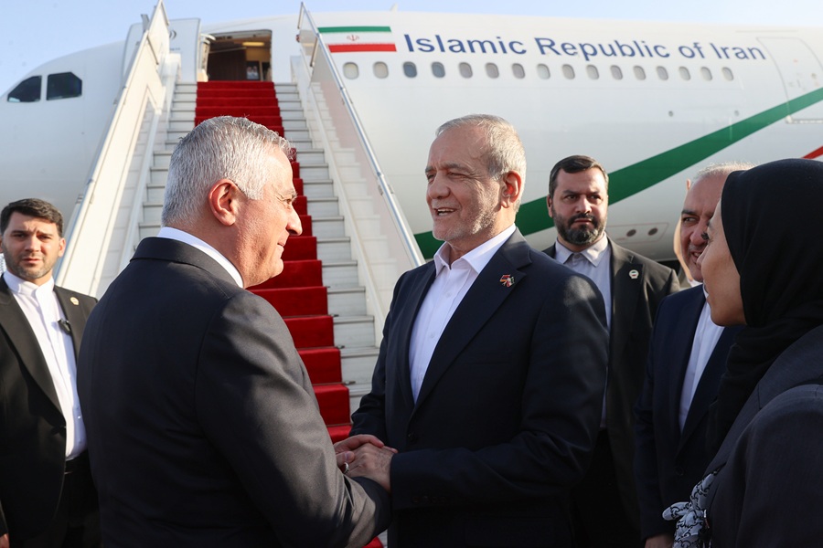 پزشکیان ارمنستان را به مقصد بلاروس ترک کرد