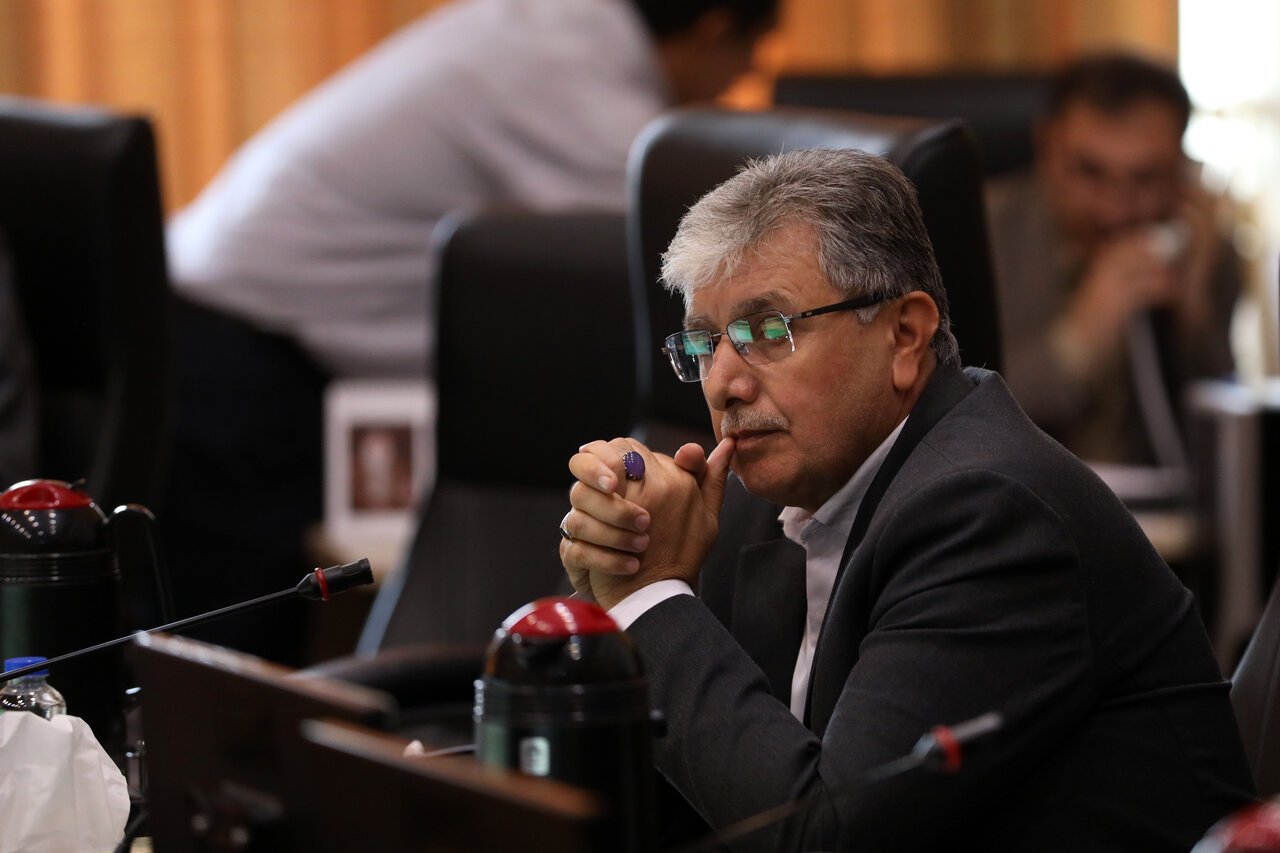 بررسی جوانب آموزشی، اجتماعی و عاطفی طرح کاهش سن تحصیل ضروری است