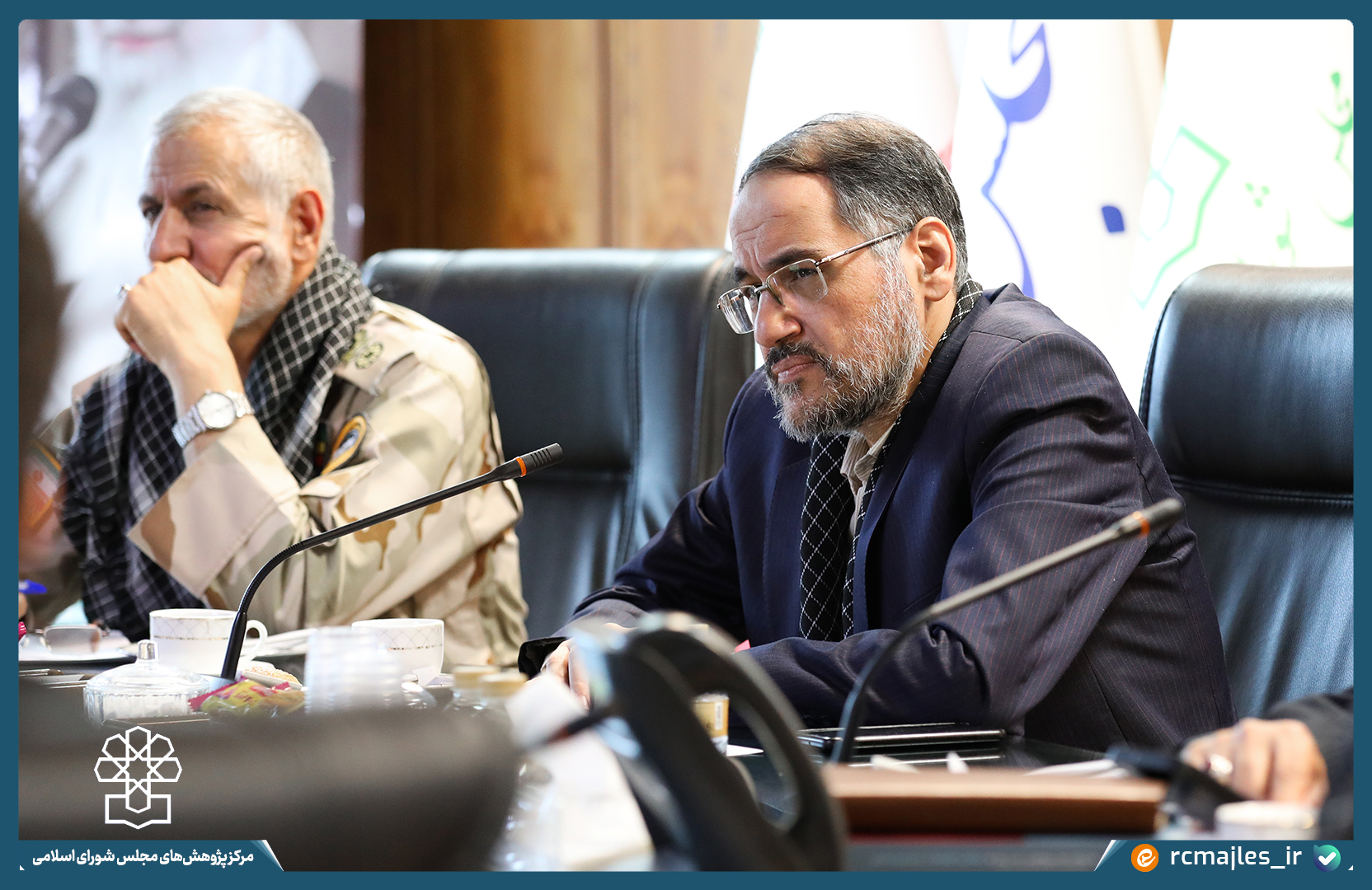 قدرت نرم و شرافت از عوامل شکست ناپذیری کشور هستند