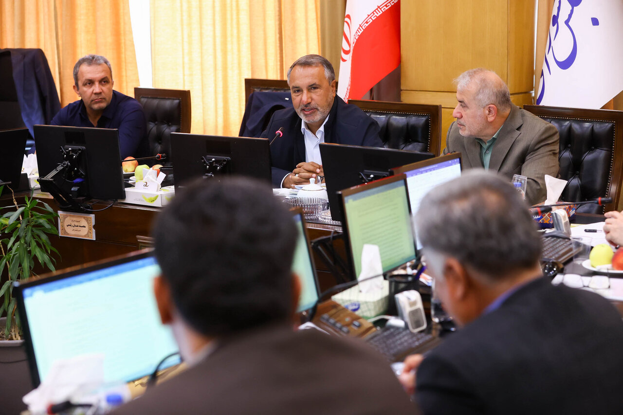 حمایت کمیسیون عمران مجلس از رانندگان با تصویب افزایش نرخ کرایه بار
