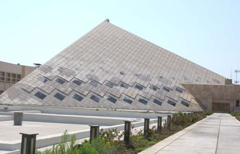 مجلس تعطیل نشده بلکه صحن علنی تا ۵ مهر برگزار نمی شود