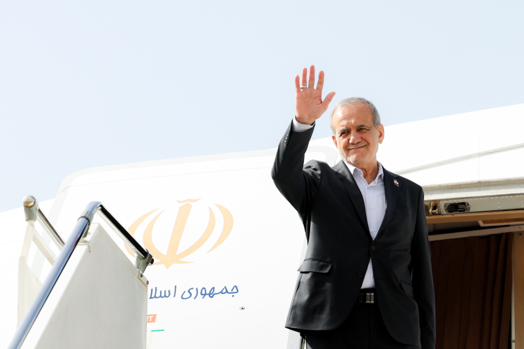 پزشکیان امروز نماینده ملت بزرگ ایران در جهان است