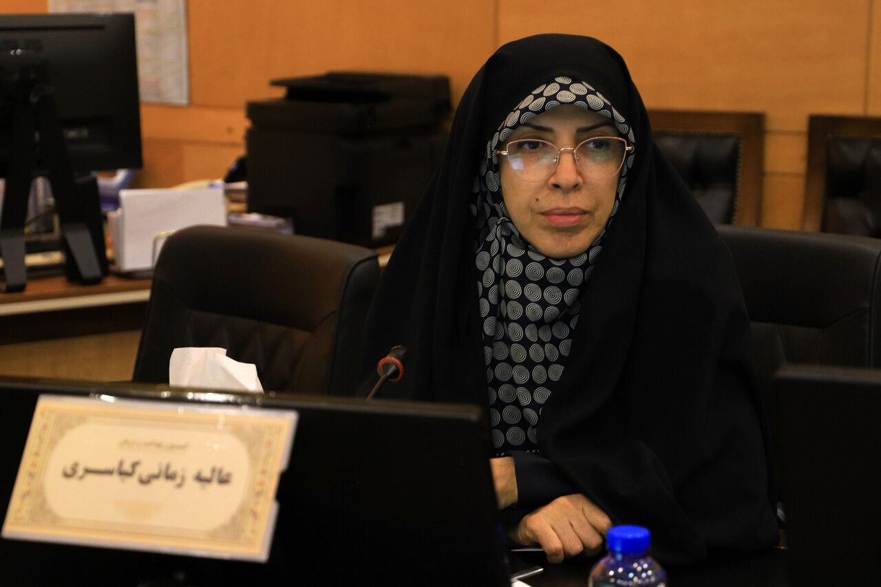 منابع مردم باید به مصارف مردم برسد، نه دولت