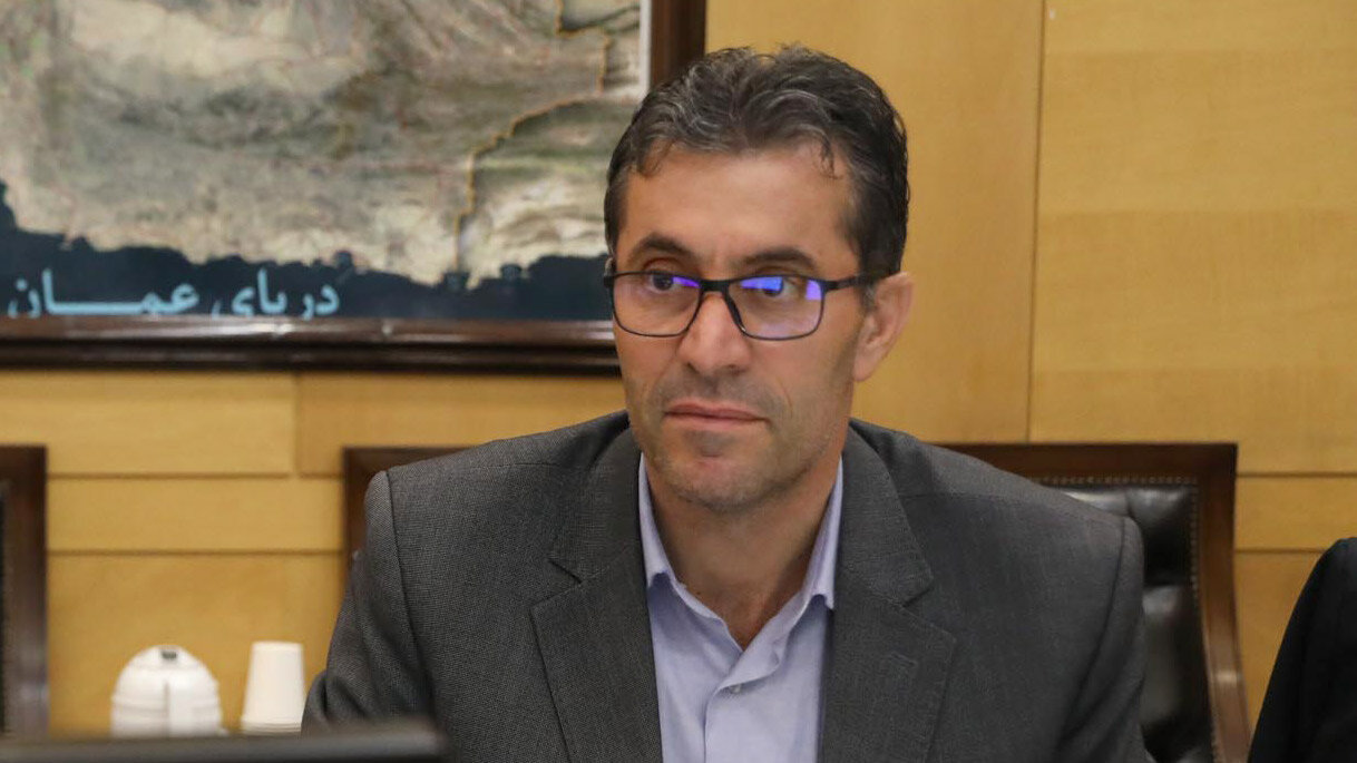 زمان استیضاح نیست؛ کشور در بدترین شرایط اقتصادی قرار دارد