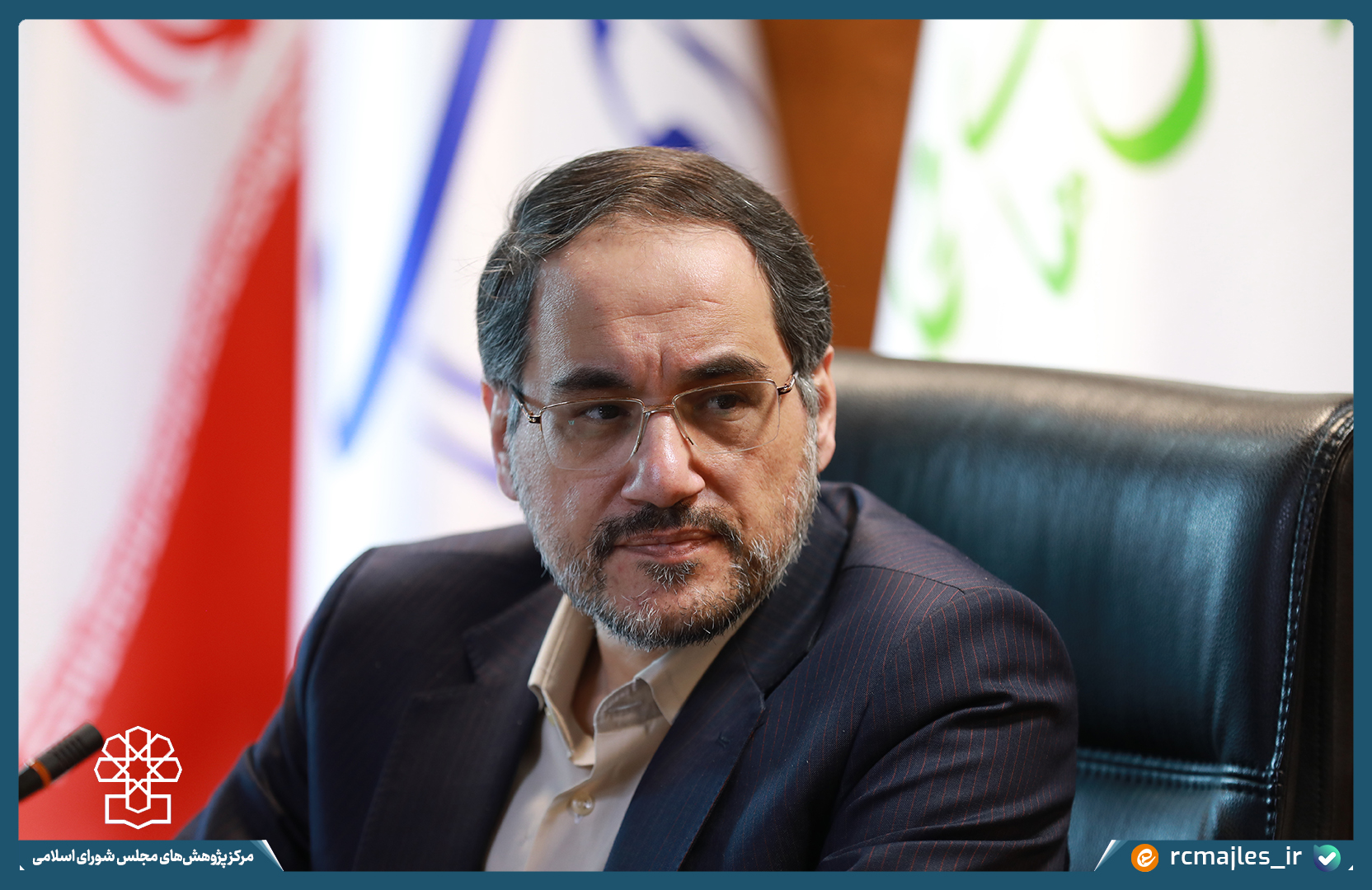 پیشرفت بدون مبارزه جدی با فساد، ممکن نیست/ تاخیر در تصمیم گیری درباره بانک آینده، ۳۸۰ همت هزینه داشت