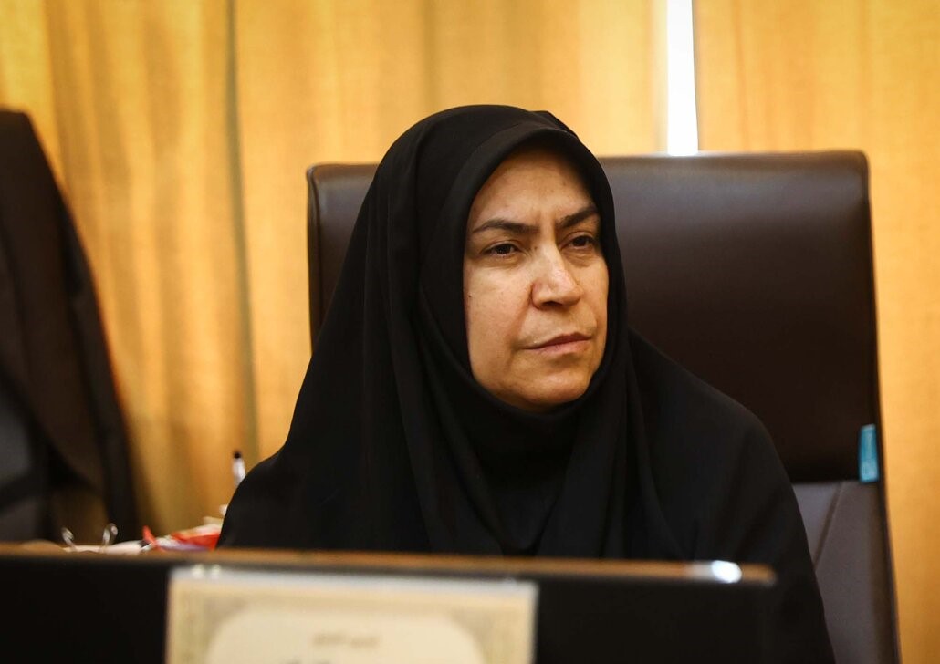 شرکتهای دارویی نباید حیاط خلوت سیاسی باشند