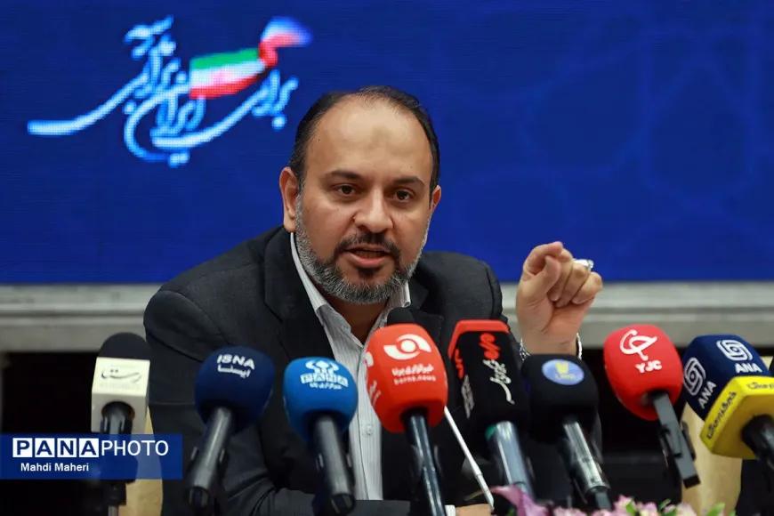 اعداد و ارقام آقای عظیمی‌راد غلط است و پایهٔ علمی ندارد