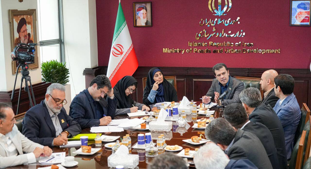 حضور ثمسکن در نشست «نقش اکوسیستم دانش‌بنیان و نوآور در صنعت ساختمان»