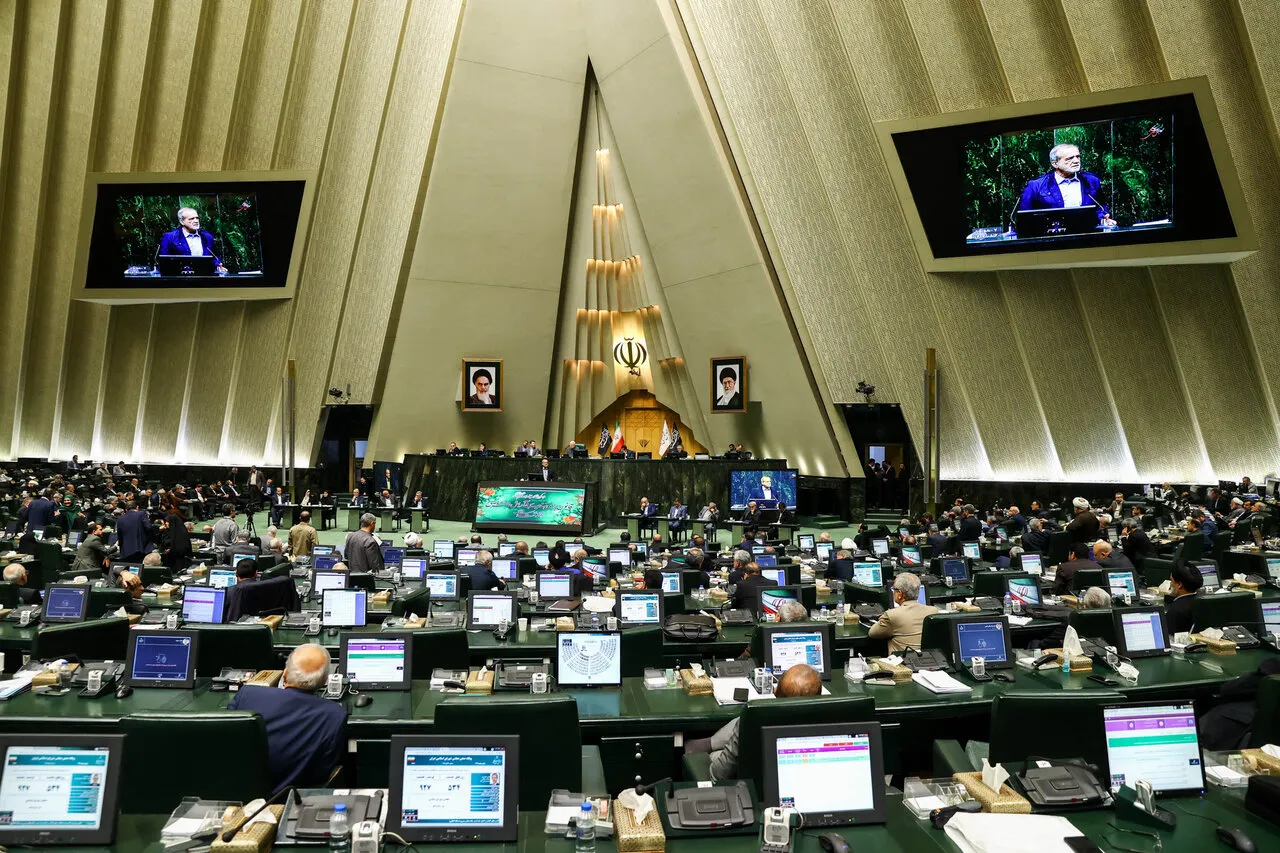 اصلاح بودجه سرعت می‌گیرد؛ چراغ سبز مجلس به لایحه دوفوریتی