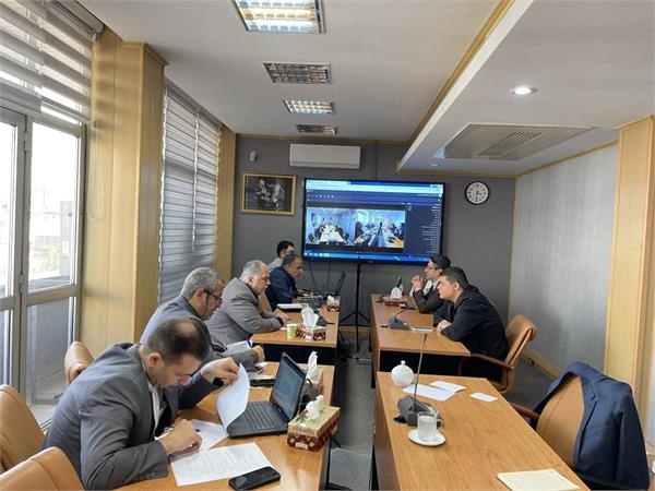 علیزاده در نشست تاب‌آوری و پدافند غیرعامل: فعالیت‌های ثمسکن در شرایط جنگی متوقف نمی‌شود/ تدوین راهکارهای عملی برای استمرار پروژه‌ها