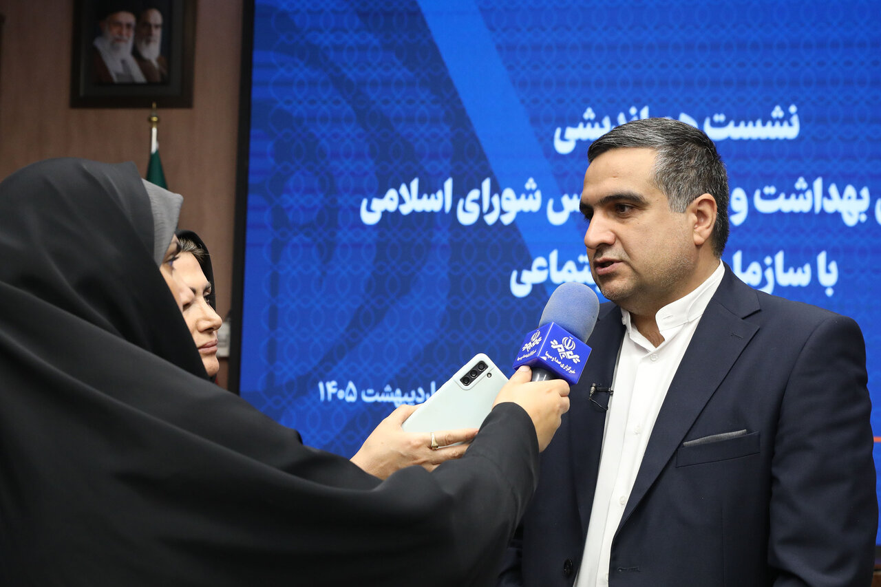 تخصیص ارز دارو و عملکرد شرکت‌ها باید شفاف شود