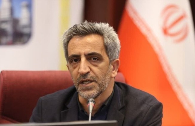 تورم سه‌رقمی در سایه سوءمدیریت اقتصادی/ باید برخی وزرا و استانداران کنار گذاشته شوند
