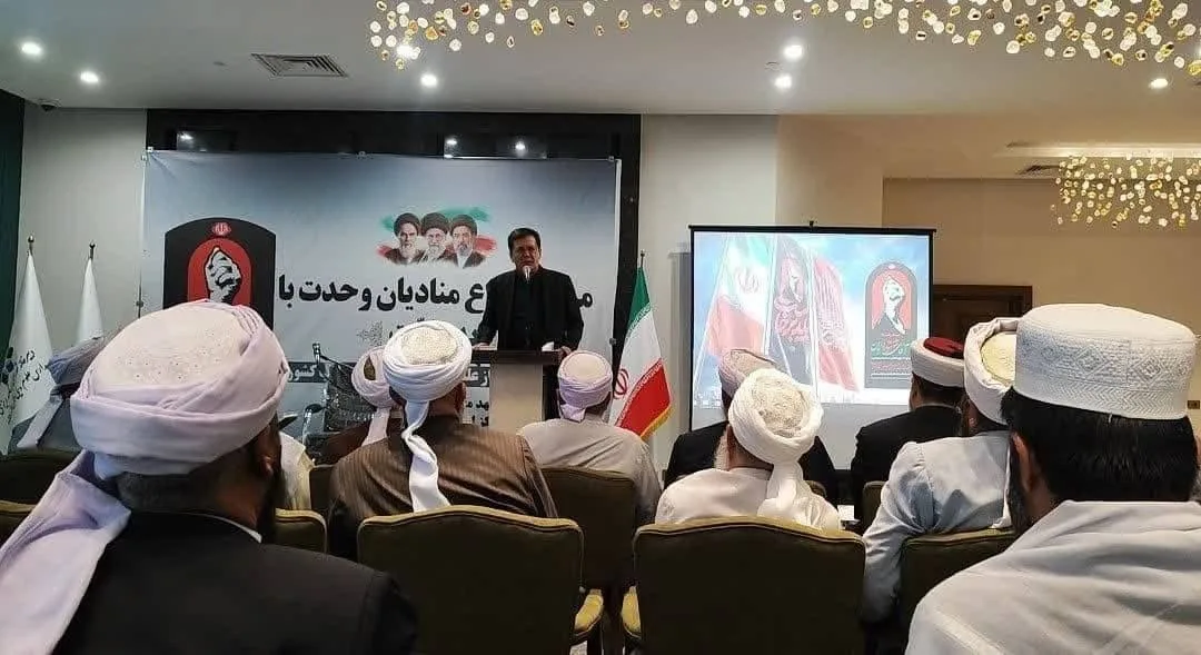 نقش رهبر شهید در تقریب مذاهب بی‌بدیل است